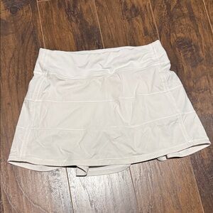 Lululemon Athletica White Pace Rival Skirt. 4Tall